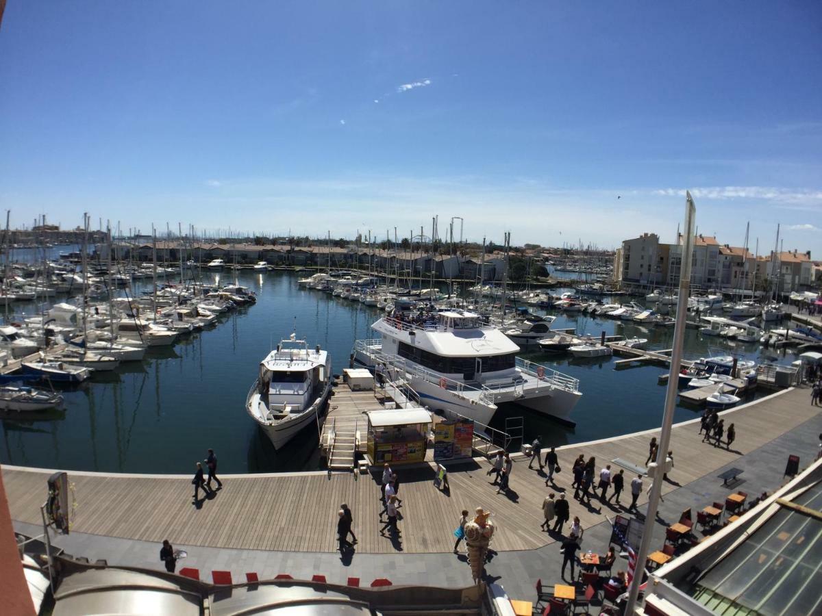Studio Face Au Port Agde Exterior photo
